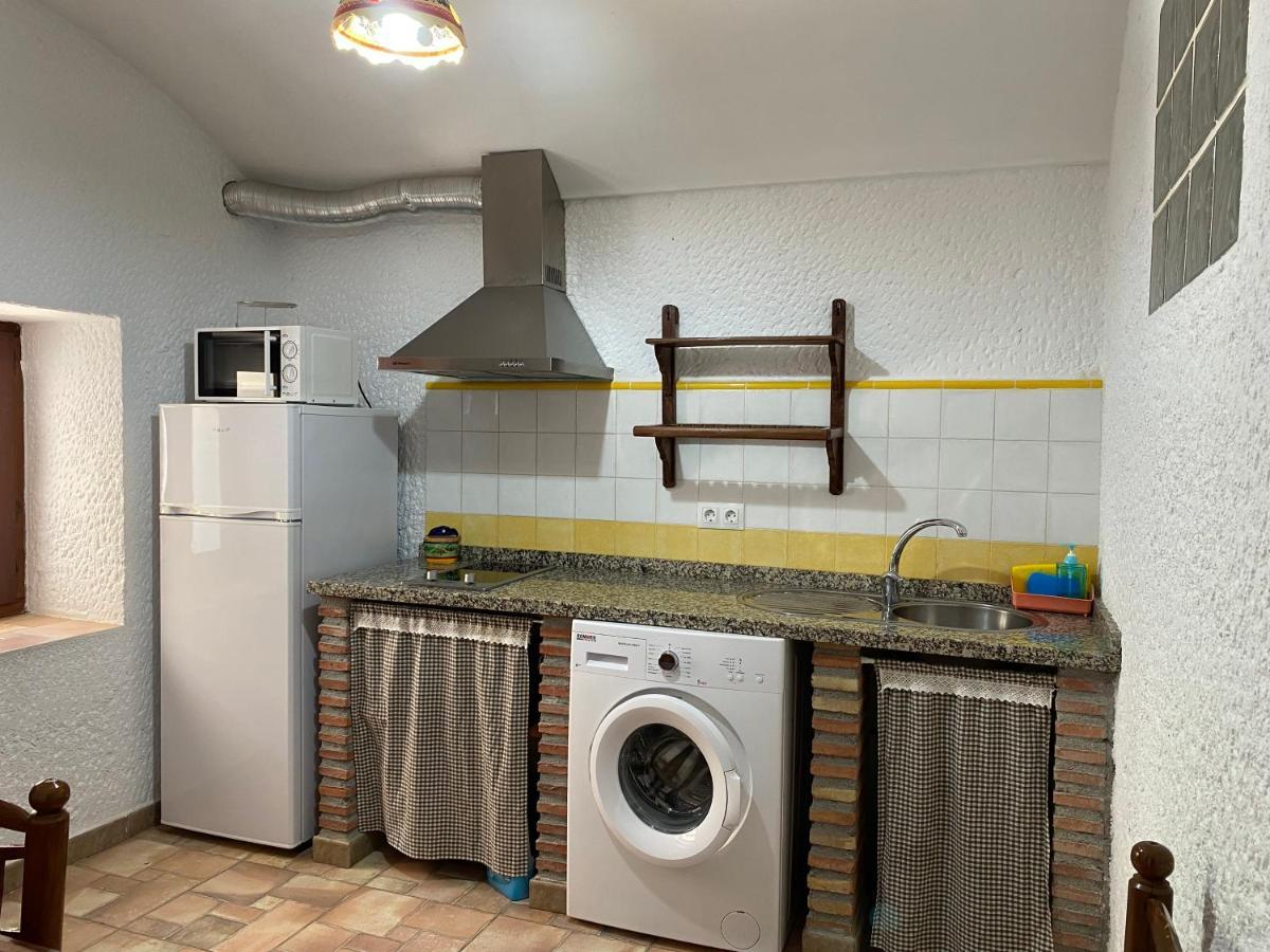 Cuevas Uropia Country house