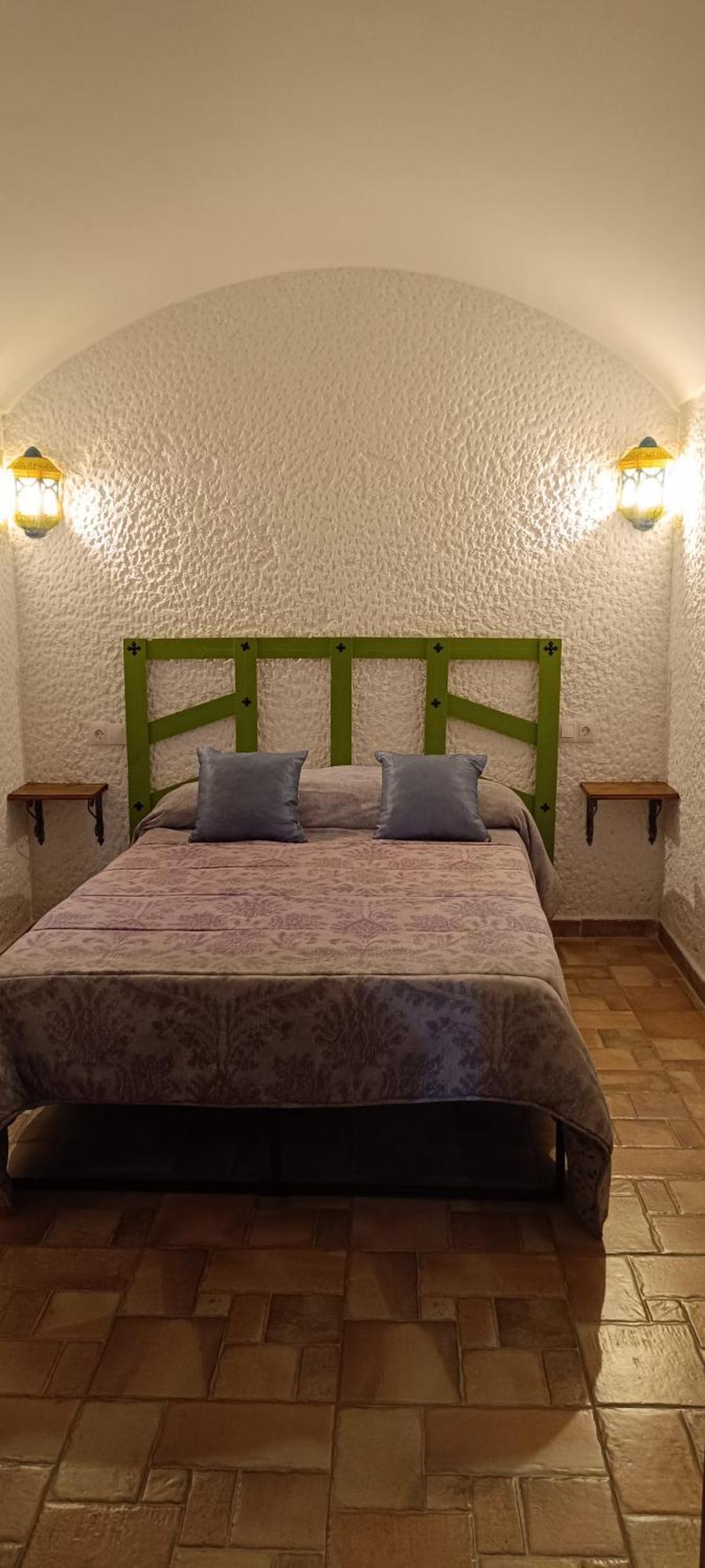 Cuevas Uropia Country house
